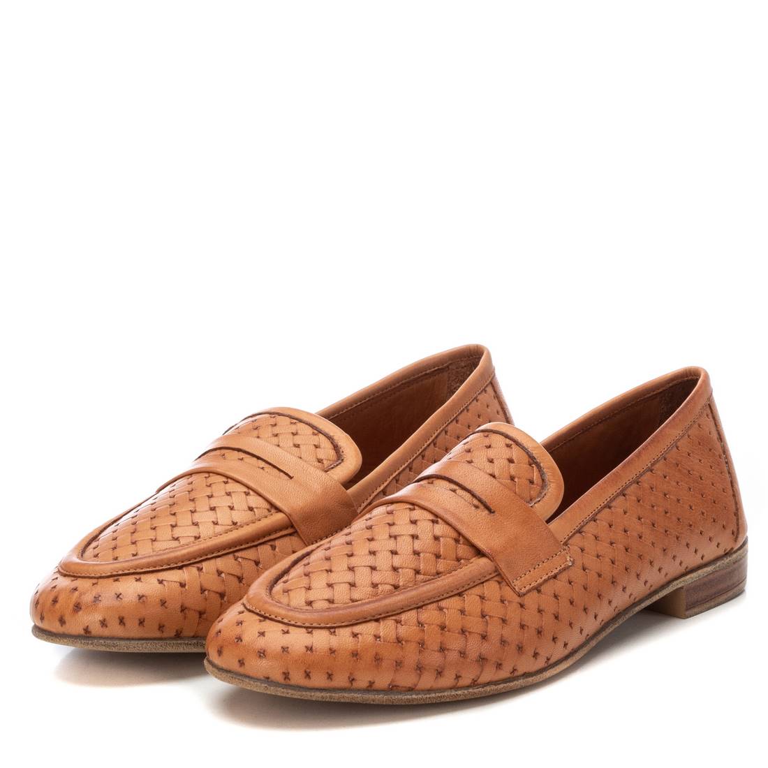 SAPATO DE MULHER CARMELA 16155801
