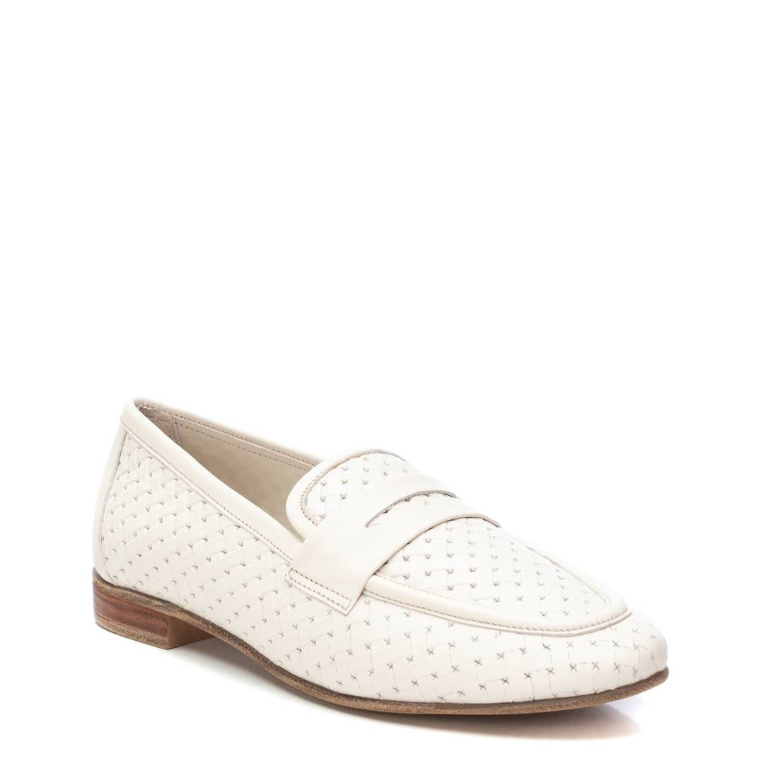 SAPATO DE MULHER CARMELA 16155802