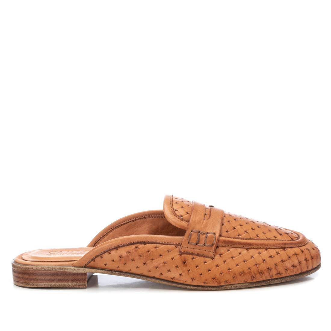 CLOG DE MULHER CARMELA 16155901