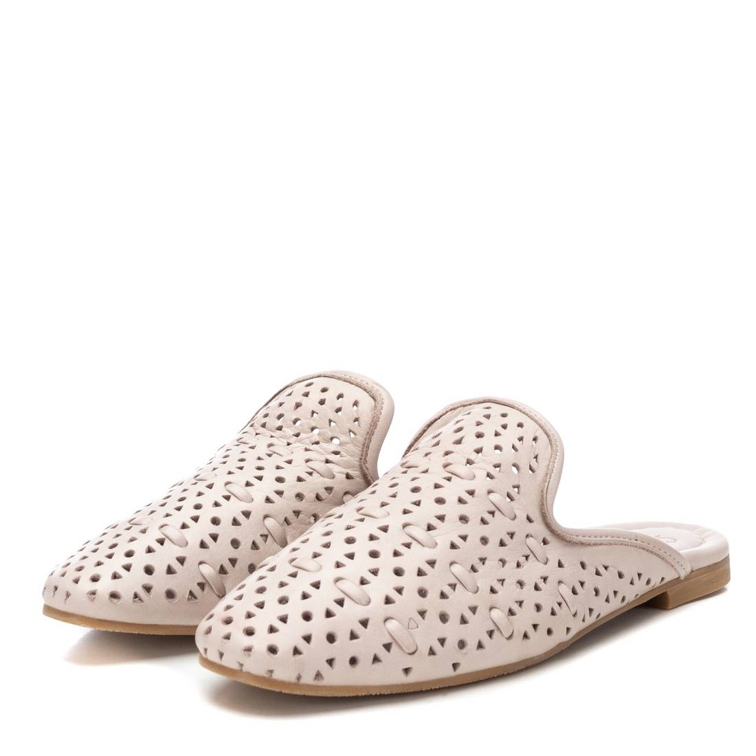 CLOG DE MULHER CARMELA 16158503