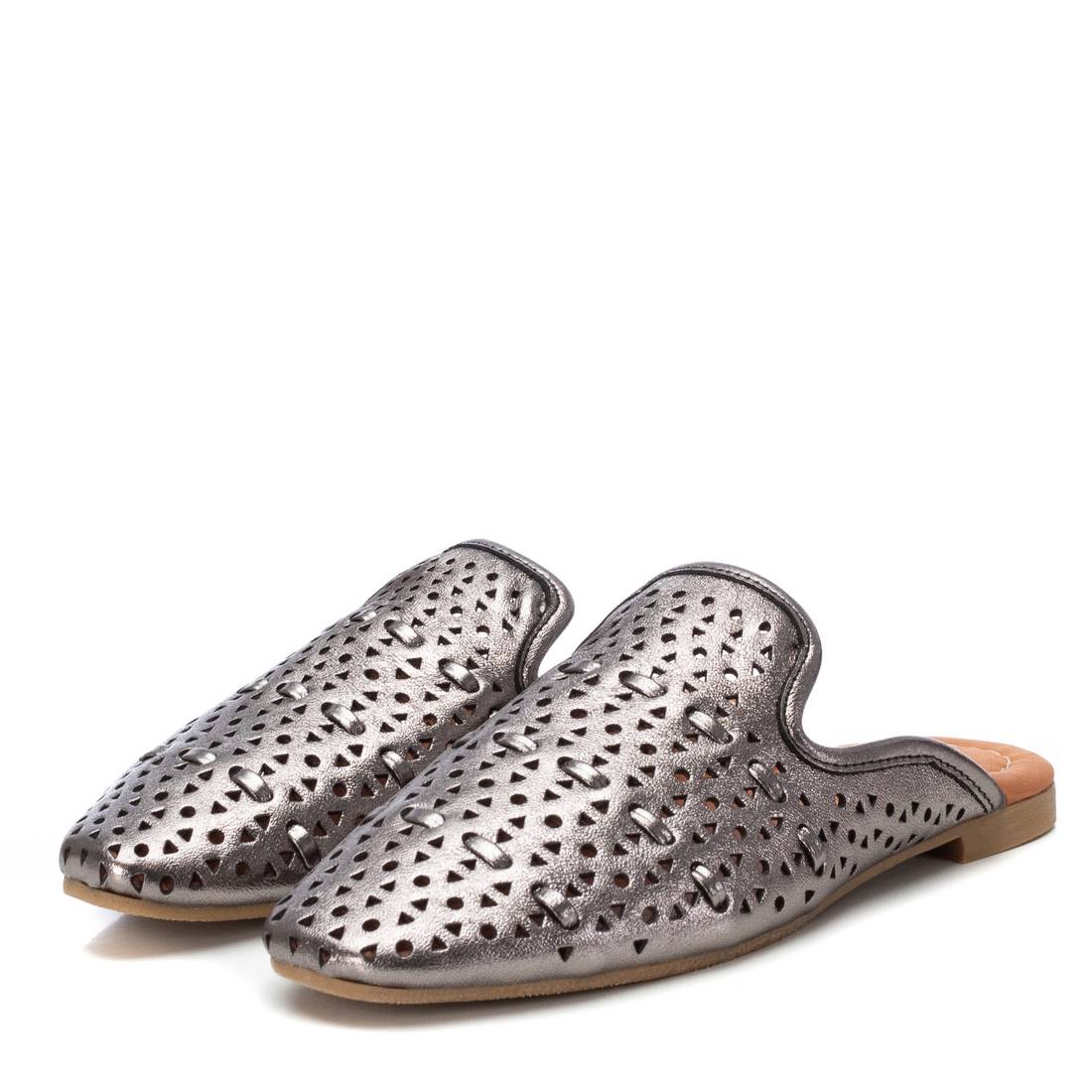 CLOG DE MULHER CARMELA 16158504