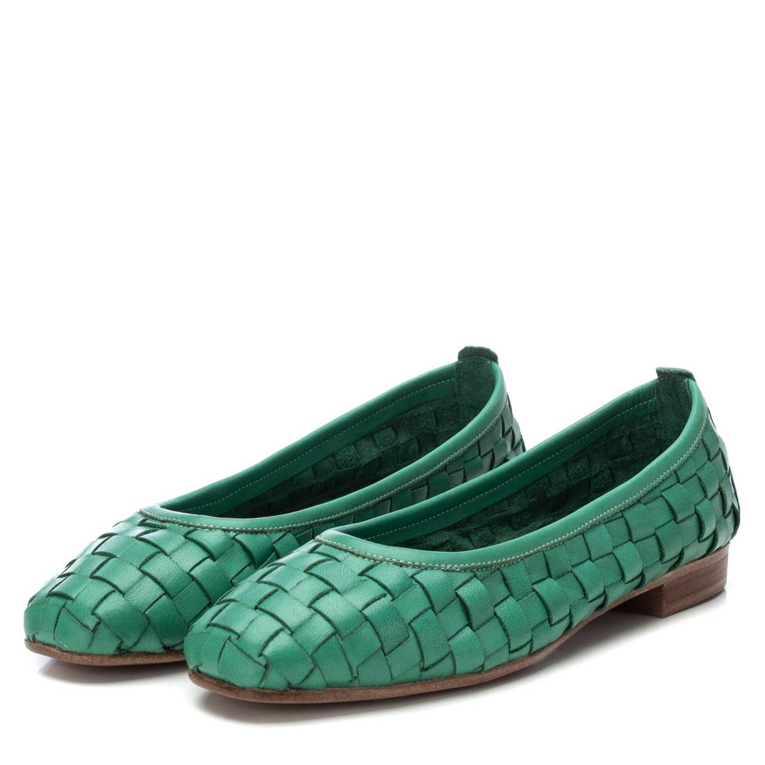 SAPATO FEMININO CARMELA 16166207