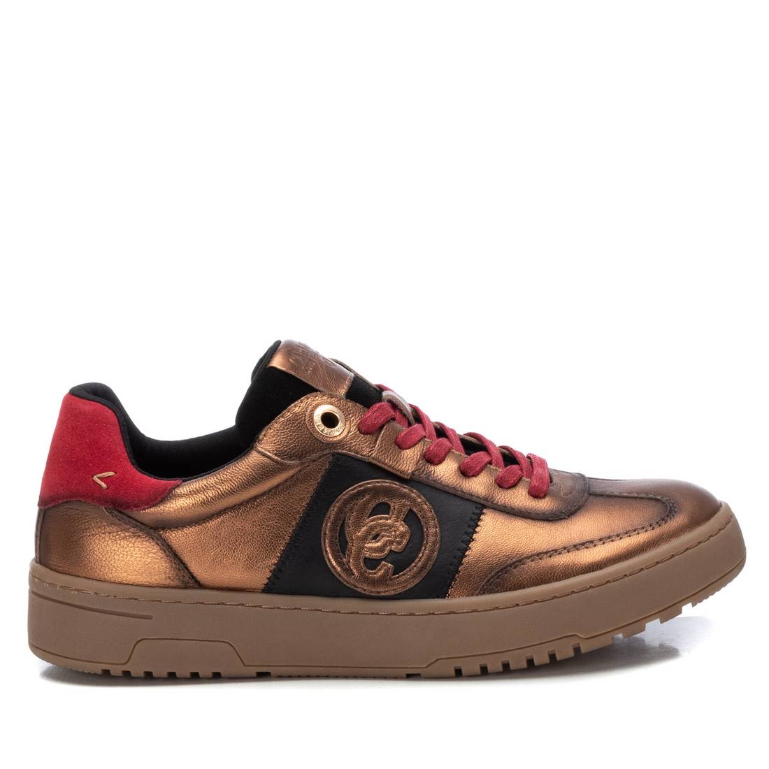 Zapatillas doradas de mujer