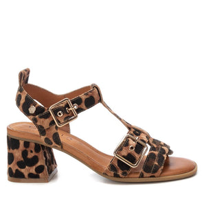 Leather sandals