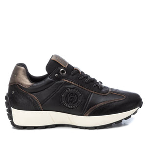 Women's sneakers with removable insole