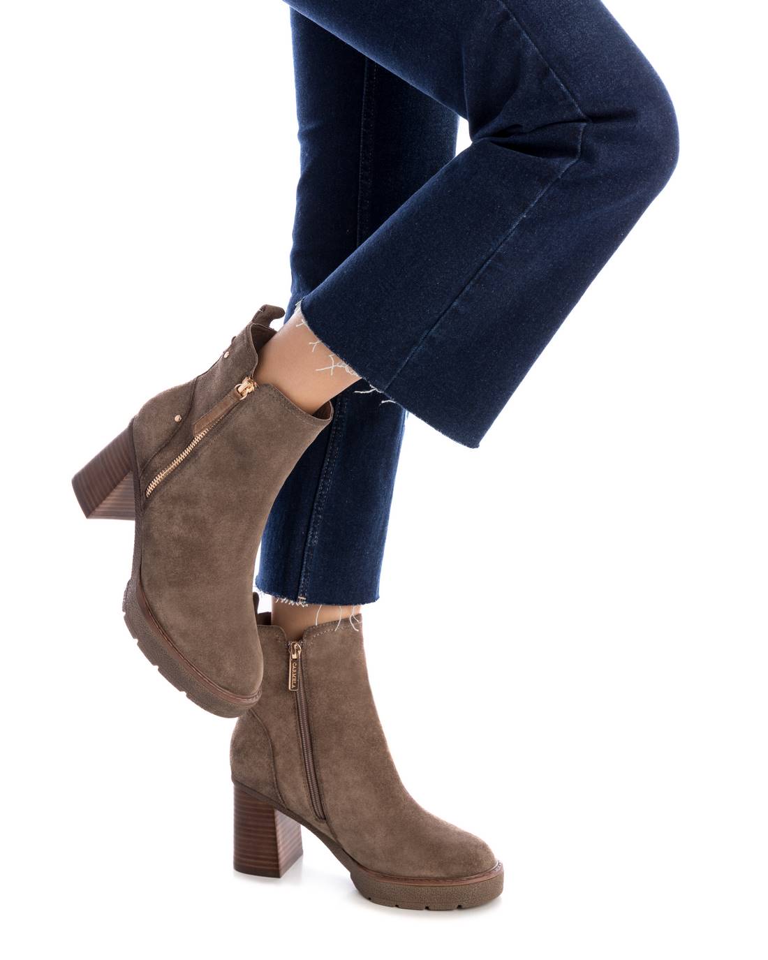 BOTÍN DE MUJER CARMELA 16185803 35 - Main Image