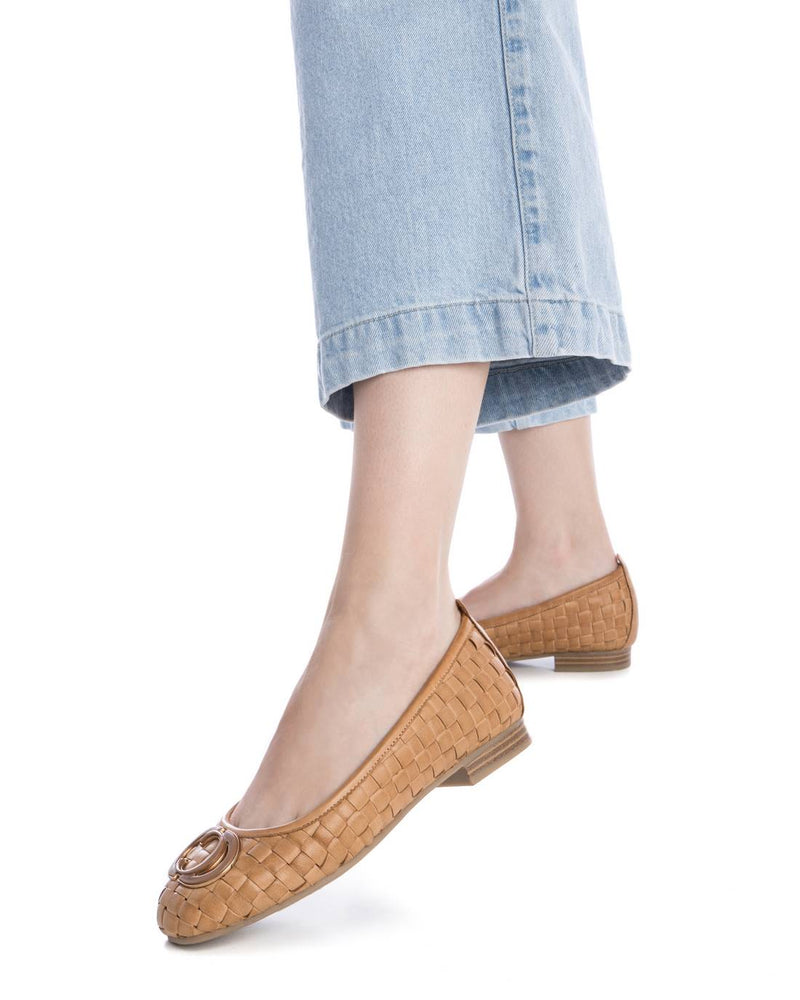 Carmela 16216901 Leather Pumps Tan main image 0