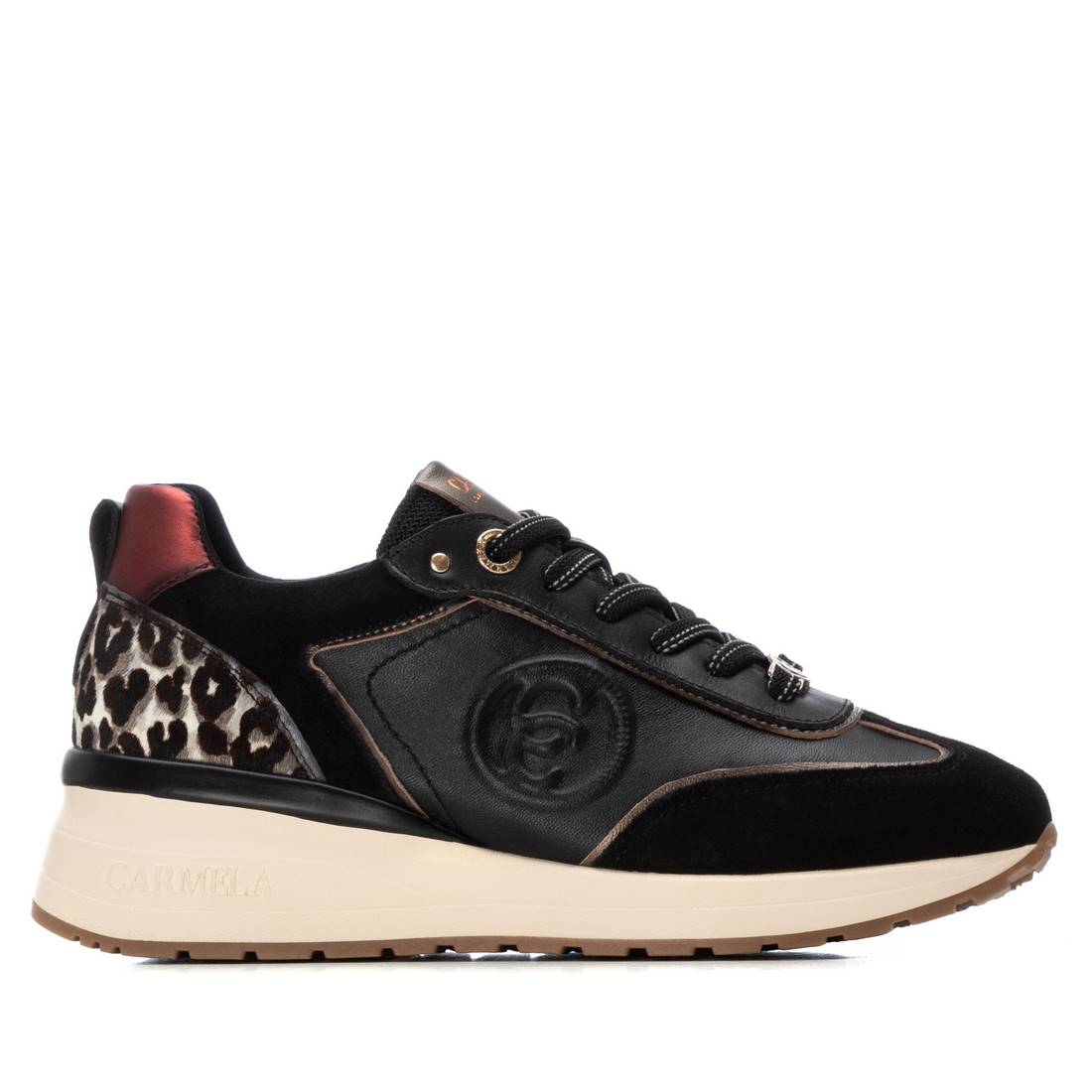 Zapatilla de mujer plano Carmela 16244101