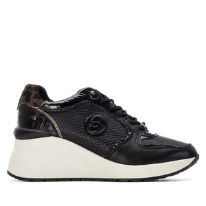 Women's sneakers with inner wedge