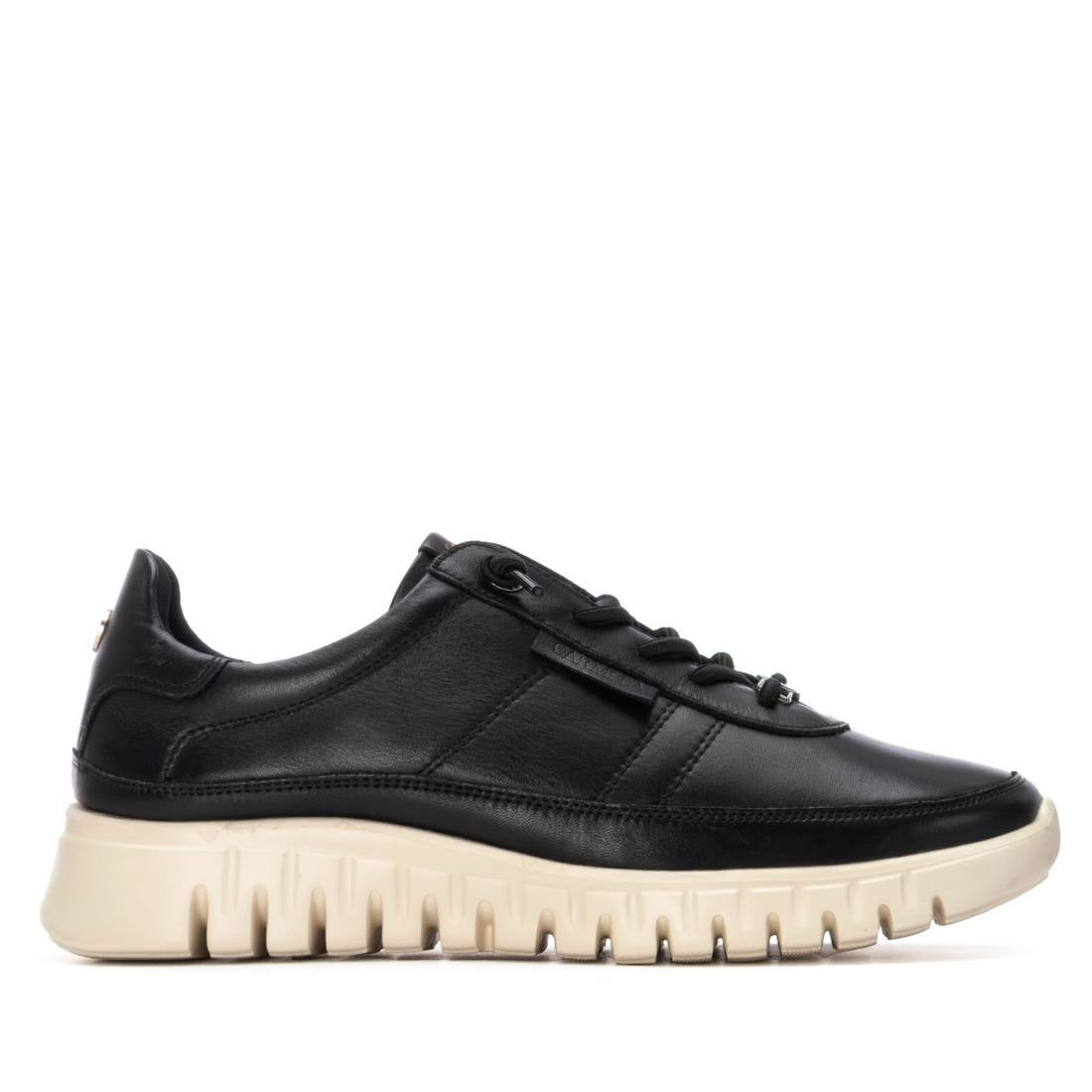 Zapatilla de mujer plano Carmela 16252502