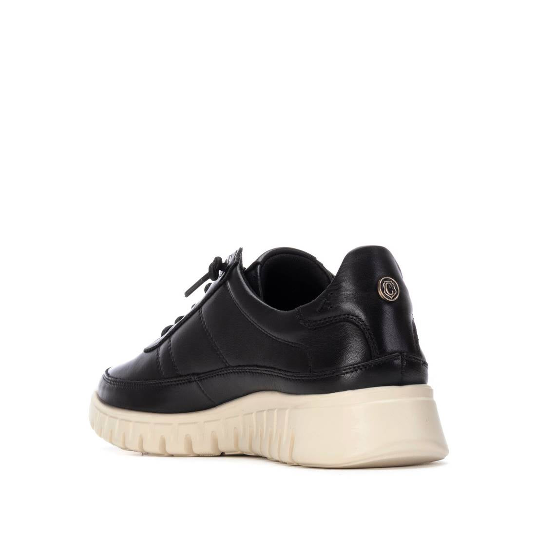 Zapatilla de mujer plano Carmela 16252502