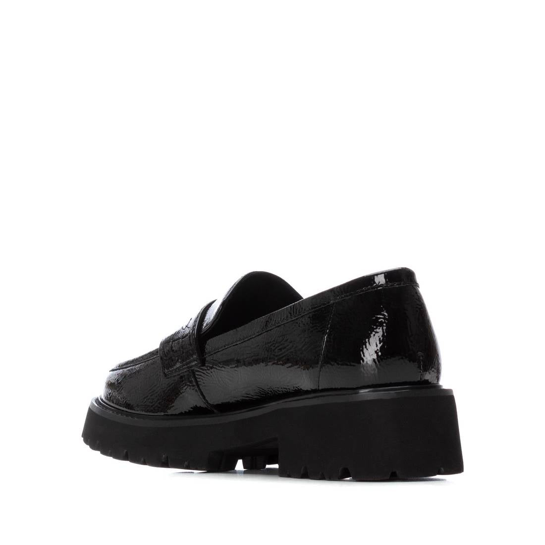 Zapato de mujer plano Carmela 16255101