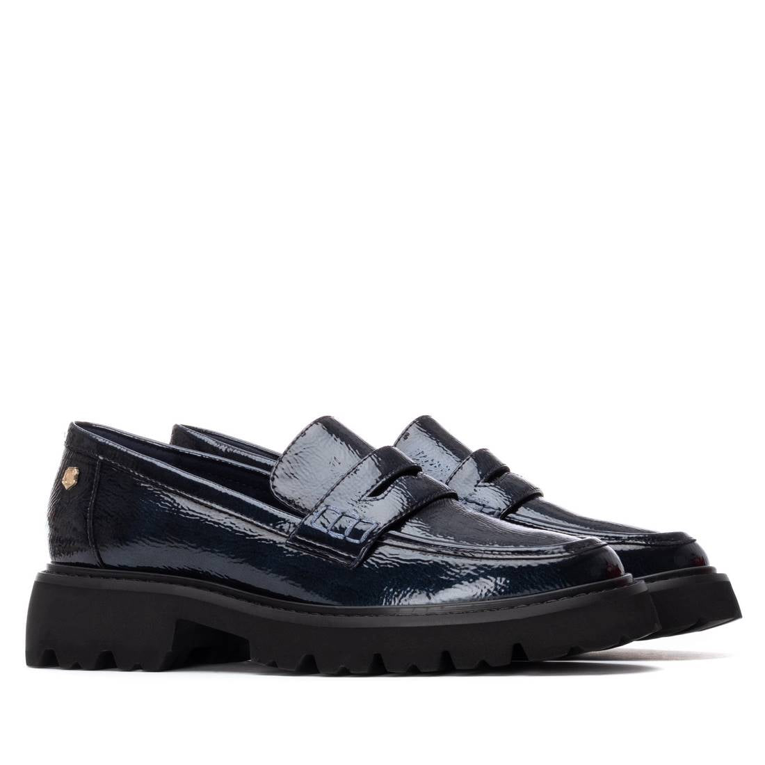 Zapato de mujer plano Carmela 16255103