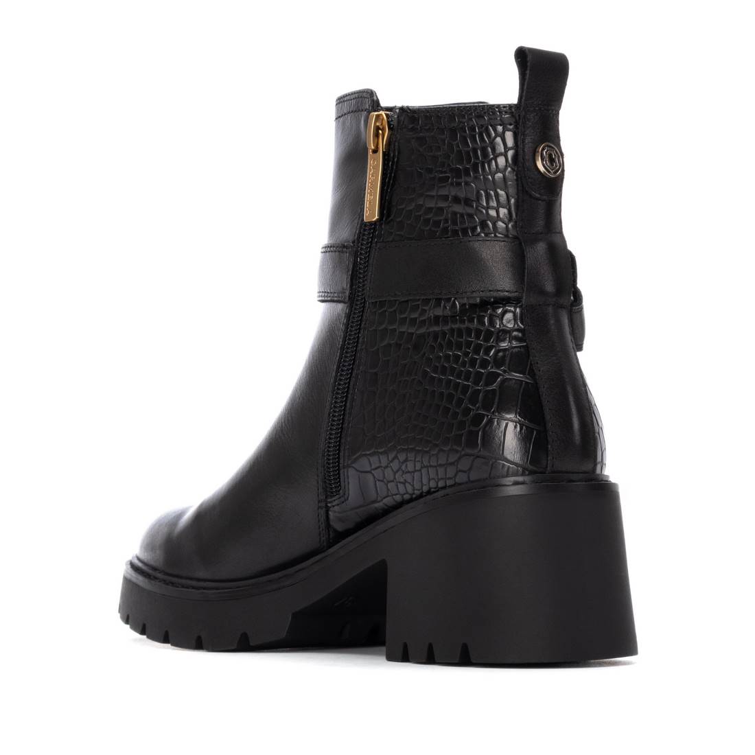 Botin de mujer con tacón Carmela 16256502