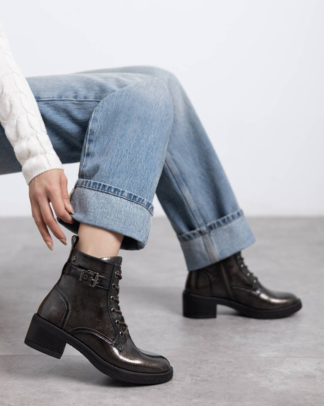 Botin de mujer con tacón Carmela 16257703
