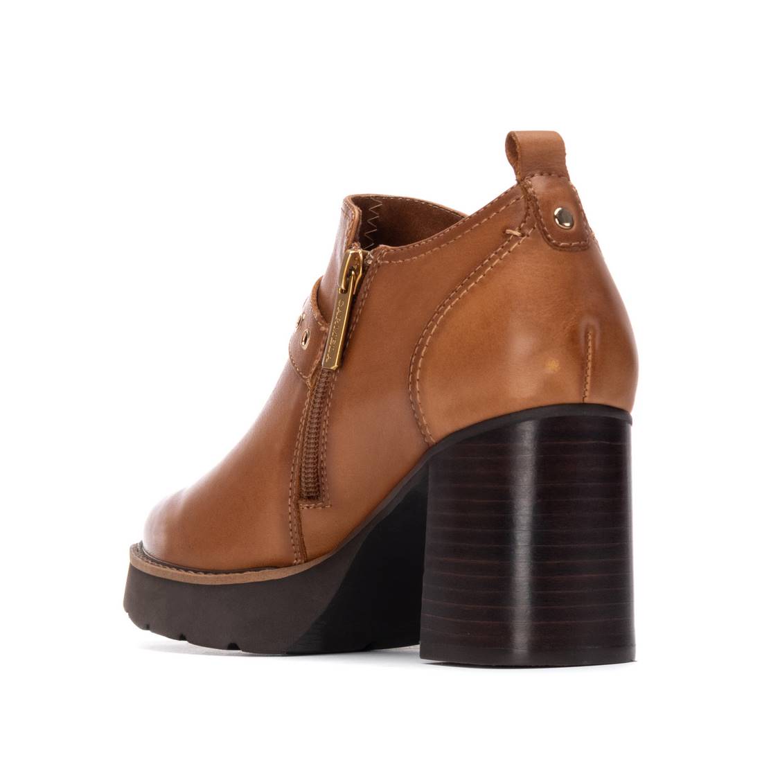 Zapato de mujer con tacón Carmela 16270402