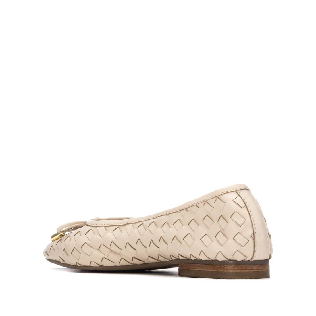 WOMEN'S SHOE CARMELA 16300103