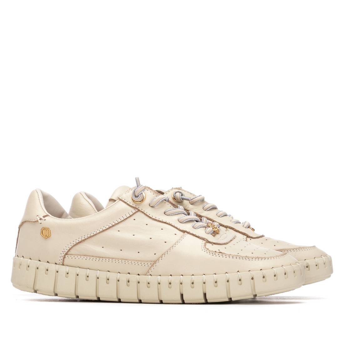 Zapatilla de mujer plano Carmela 16310202