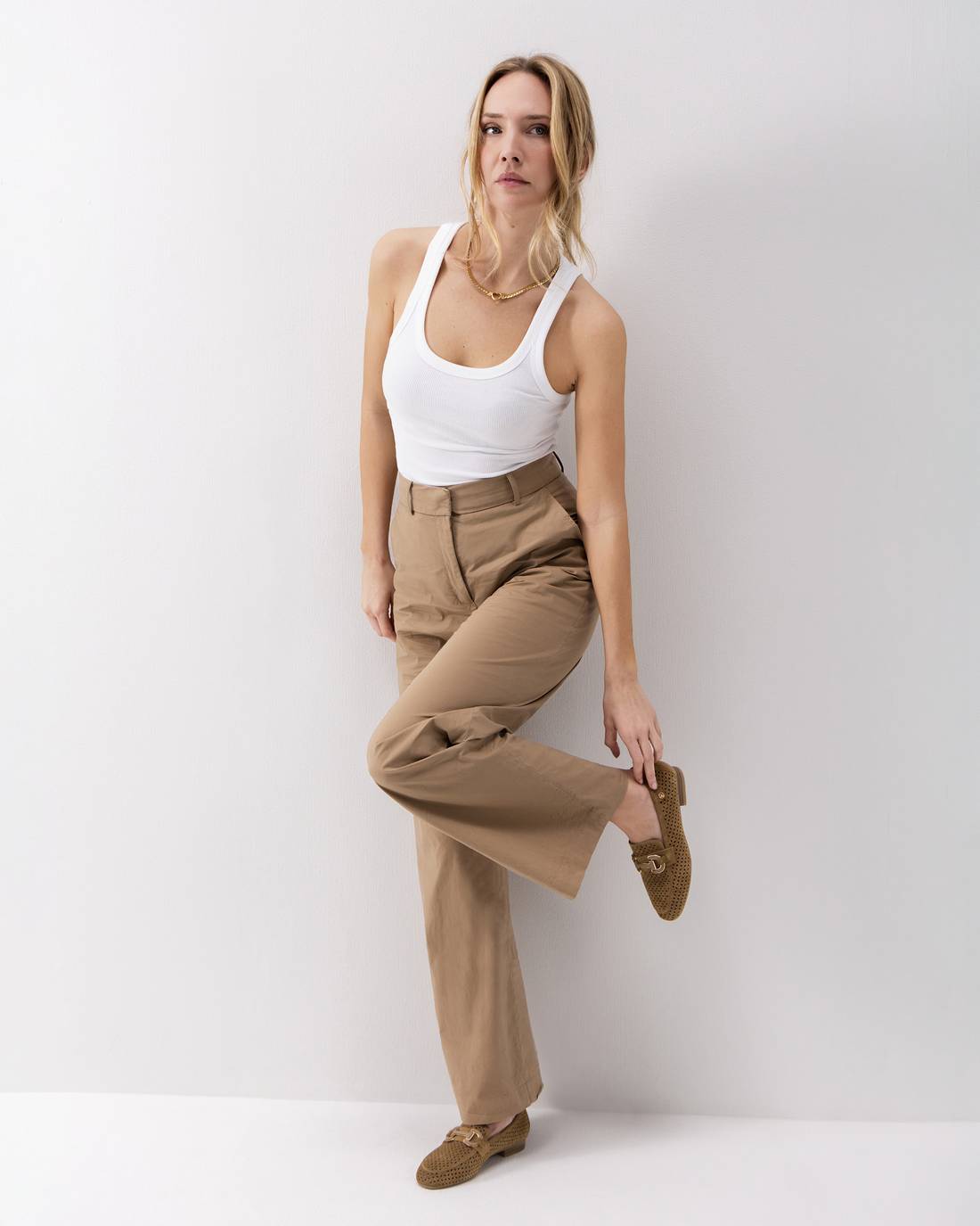 Zapato de mujer con tacón Carmela 16313701