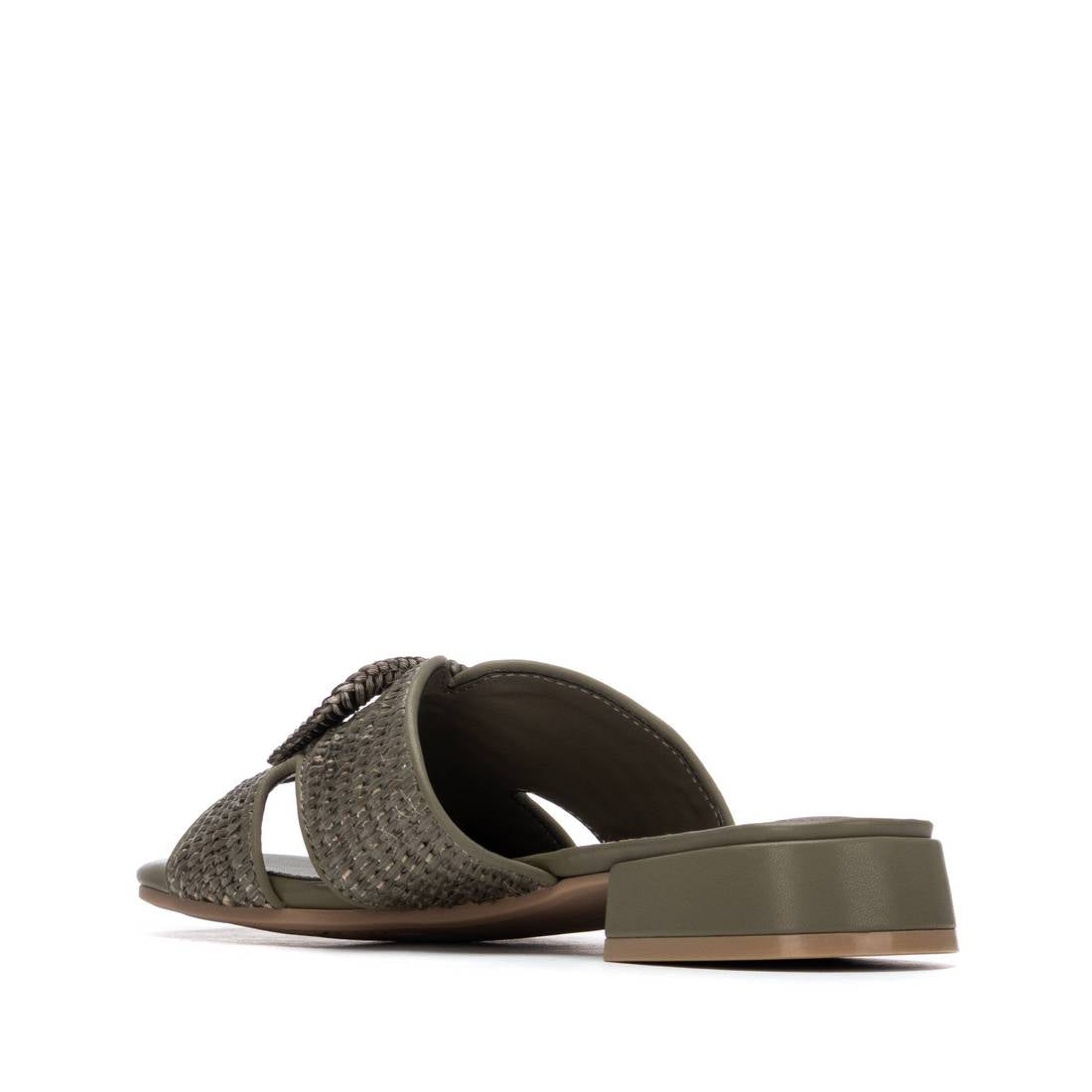 Sandalia de mujer plano Carmela 16327201