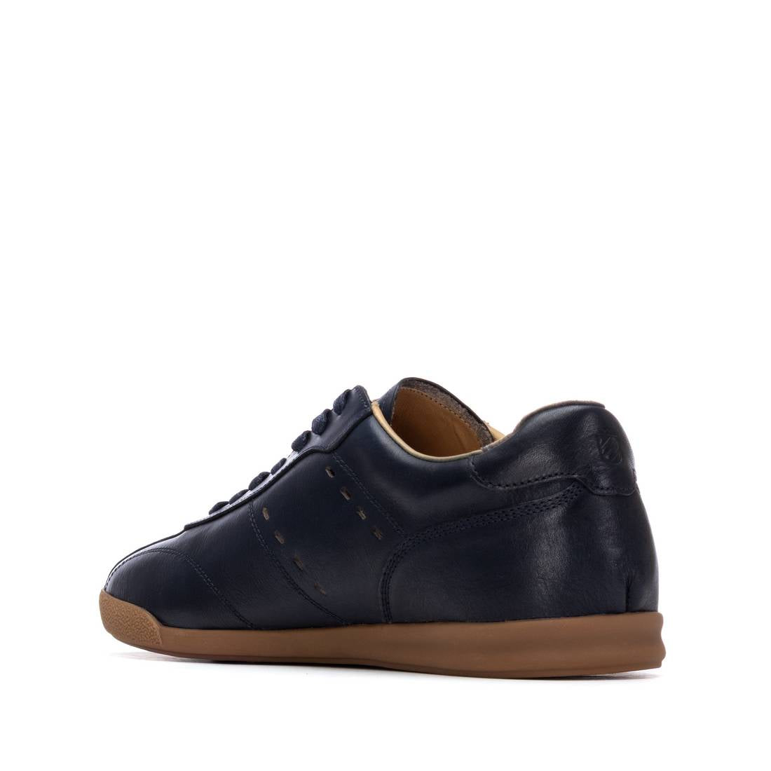 Zapatilla de hombre plano Carmela 16390202