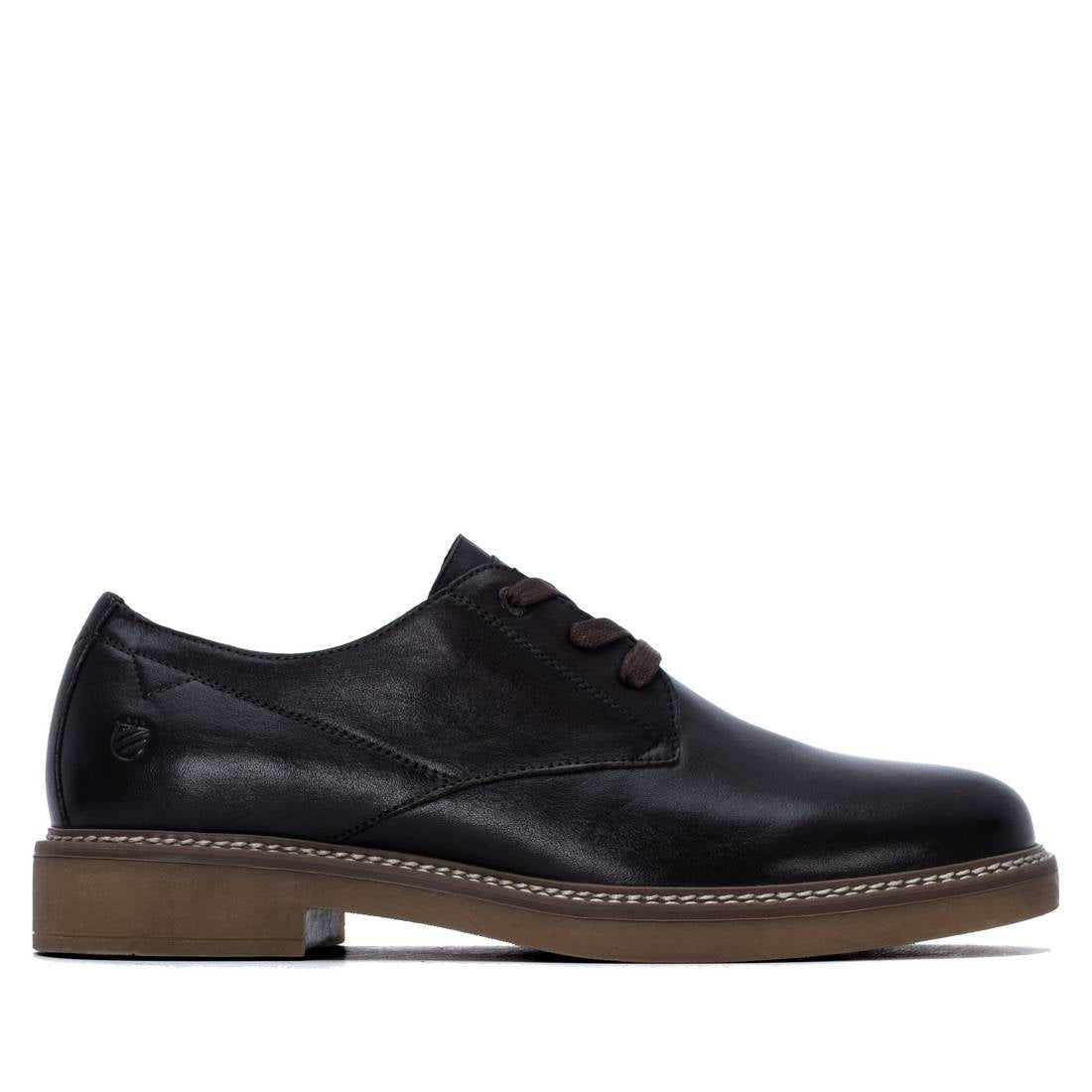 Zapato de hombre plano Carmela 16420002