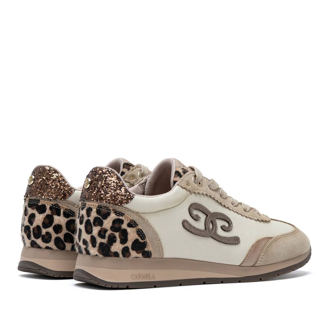 Zapatilla de mujer plano Carmela 16423402