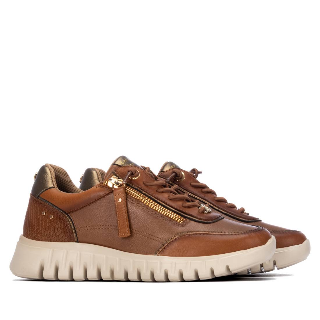 Zapatilla de mujer plano Carmela 16424402