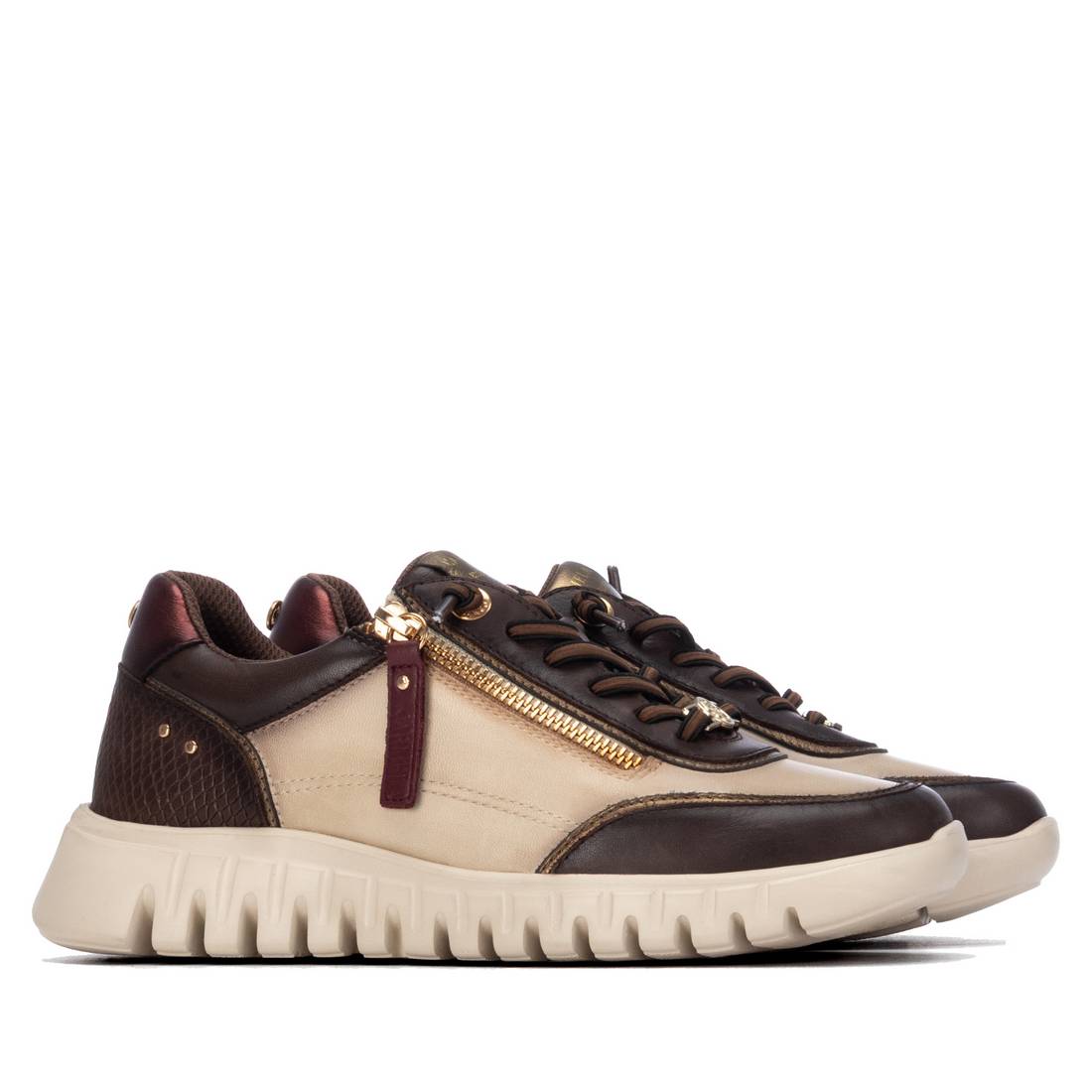 Zapatilla de mujer plano Carmela 16424404