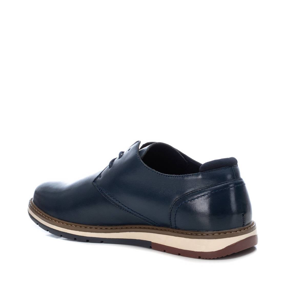 ZAPATO DE HOMBRE CARMELA 16111302