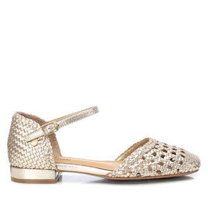 Bailarinas doradas de mujer